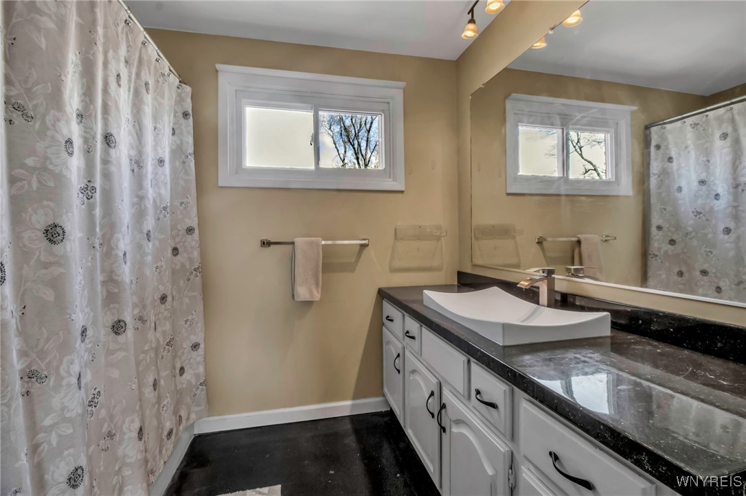 131 Overbrook Avenue, Tonawanda, New York image 30