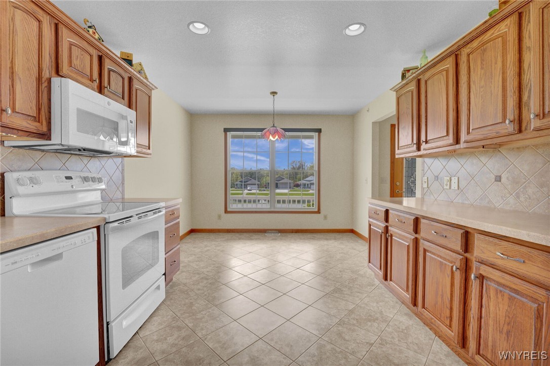 4740 Parker Road #5, Hamburg, New York image 13
