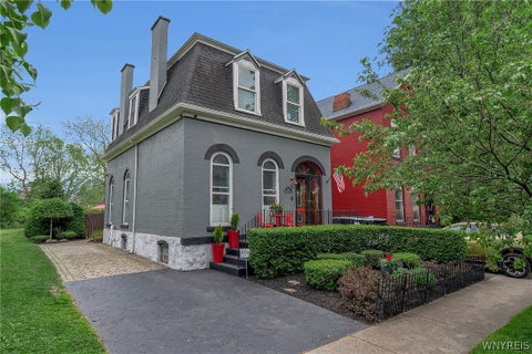 Homes For Sale - 345 Virginia Street<br/> Buffalo, NY 14201