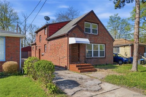 Photo of 15 Dartmouth Avenue, Buffalo, NY 14215 (MLS # B1679057)