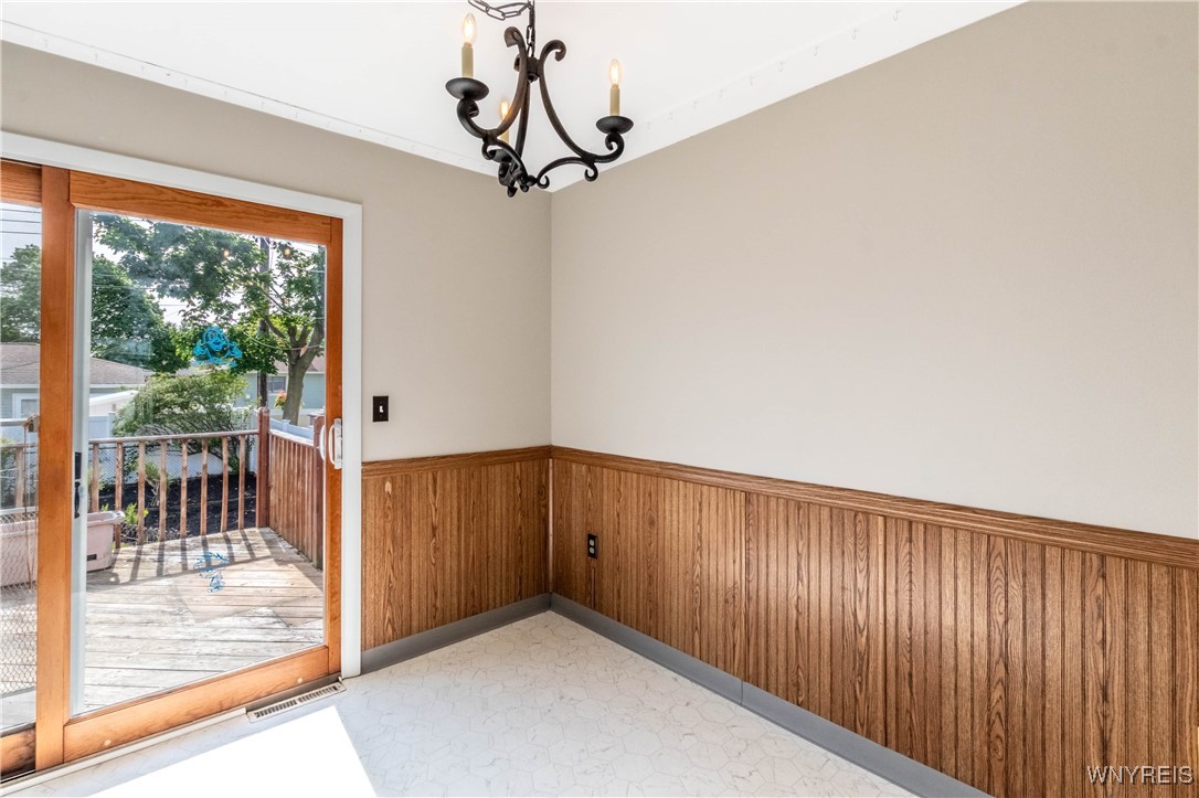 21 Francine Lane, Cheektowaga, New York image 7