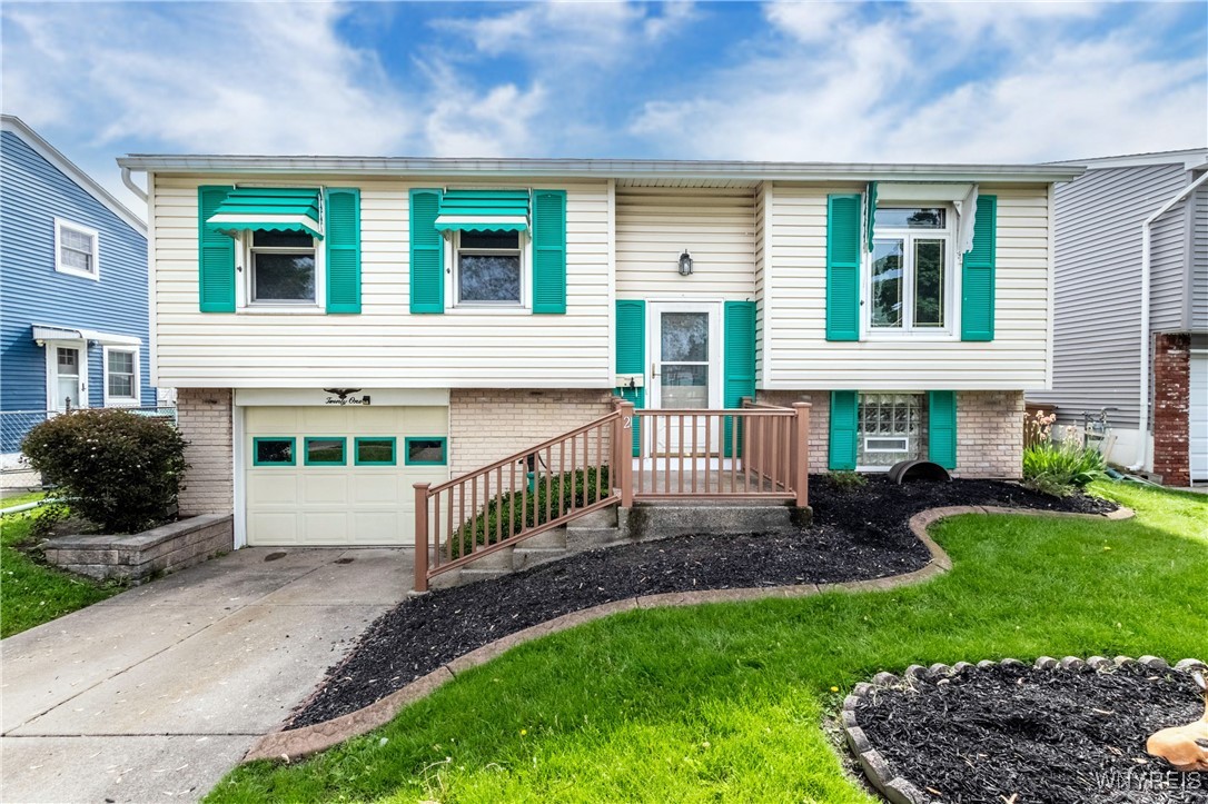 21 Francine Lane, Cheektowaga, New York image 1