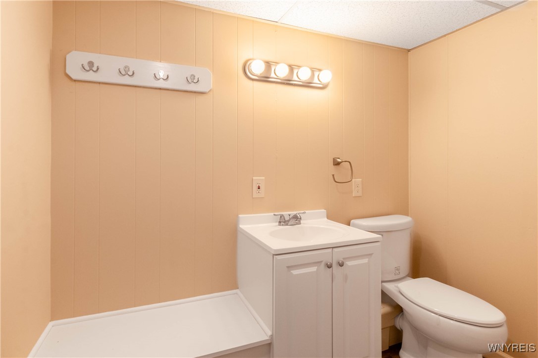 21 Francine Lane, Cheektowaga, New York image 30