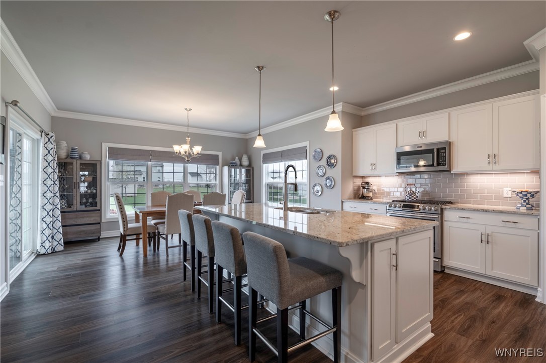 10 Weathersfield Lane, Lancaster, New York image 6