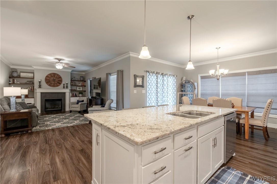 10 Weathersfield Lane, Lancaster, New York image 4