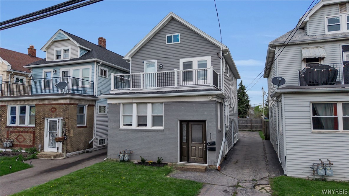 497 Hinman Avenue