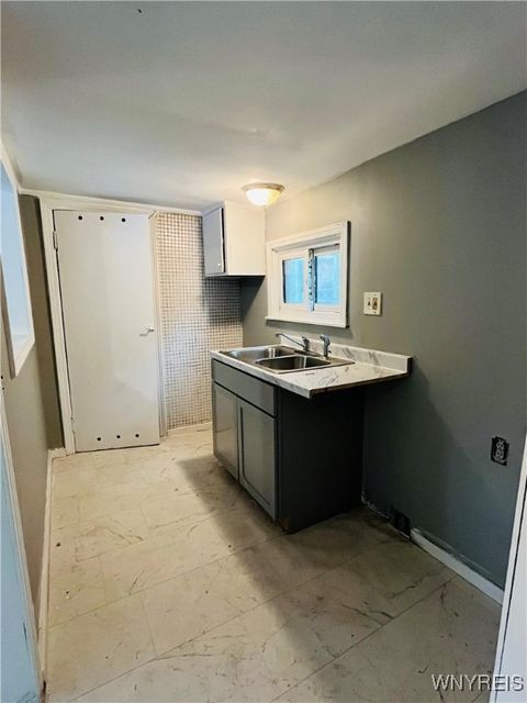 Tiny photo for 97 Kail Street, Buffalo, NY 14207 (MLS # B1622392)