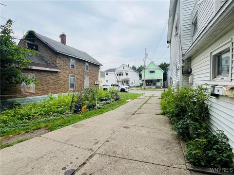 Tiny photo for 97 Kail Street, Buffalo, NY 14207 (MLS # B1622392)