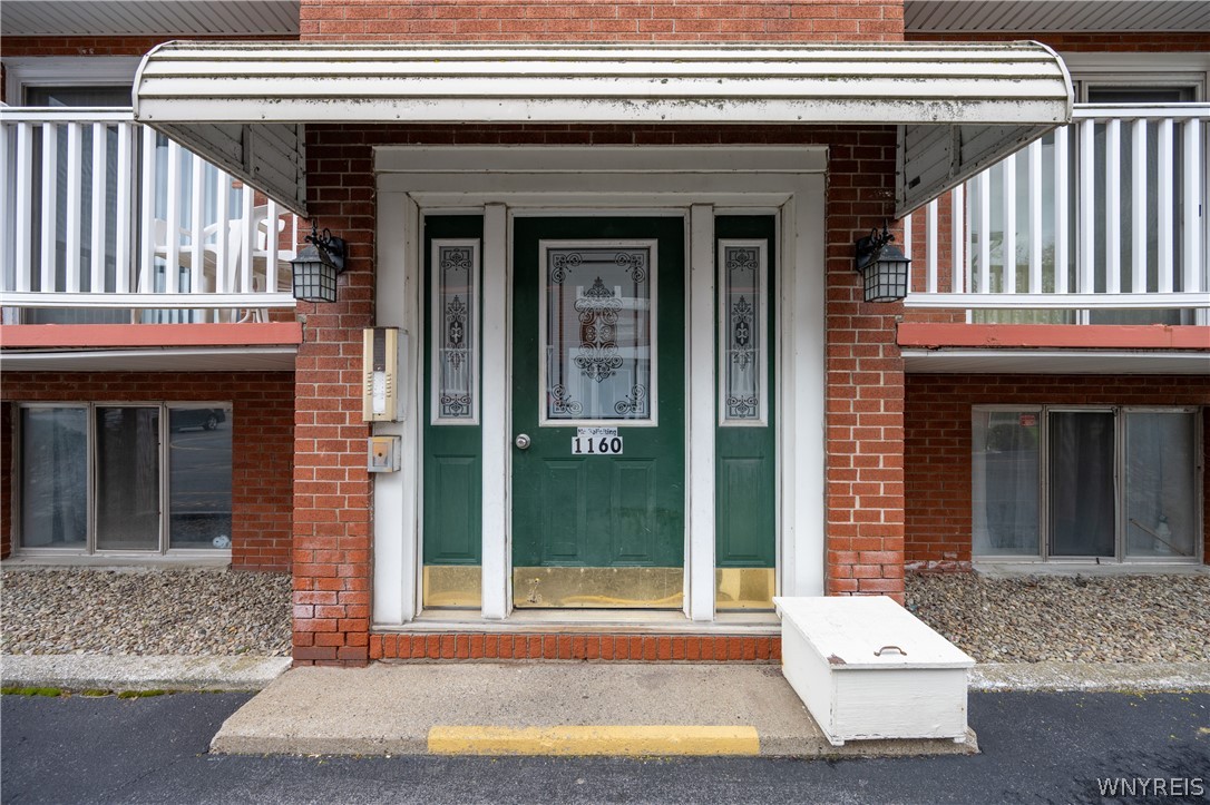 1160 Indian Church Road 10
