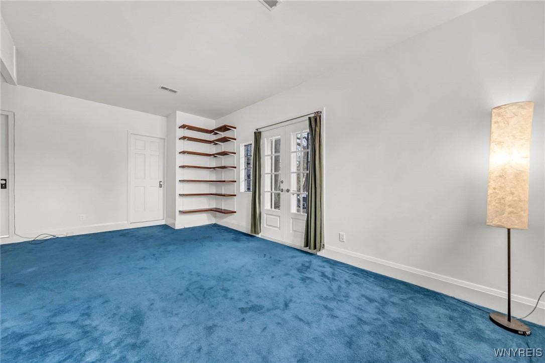 403 Elmwood Avenue, Buffalo, New York image 32