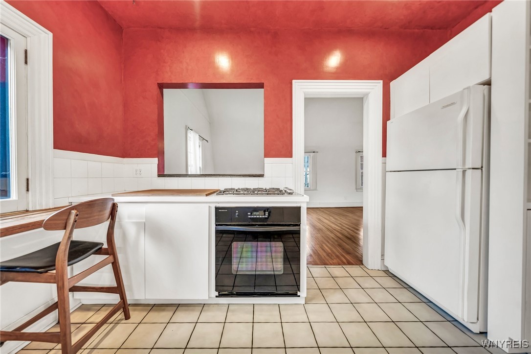403 Elmwood Avenue, Buffalo, New York image 15