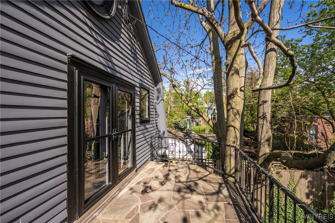 403 Elmwood Avenue, Buffalo, New York image 26
