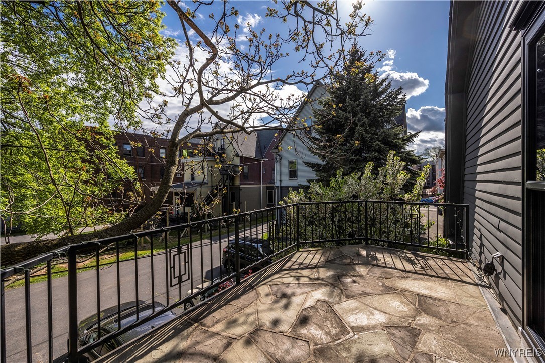 403 Elmwood Avenue, Buffalo, New York image 27