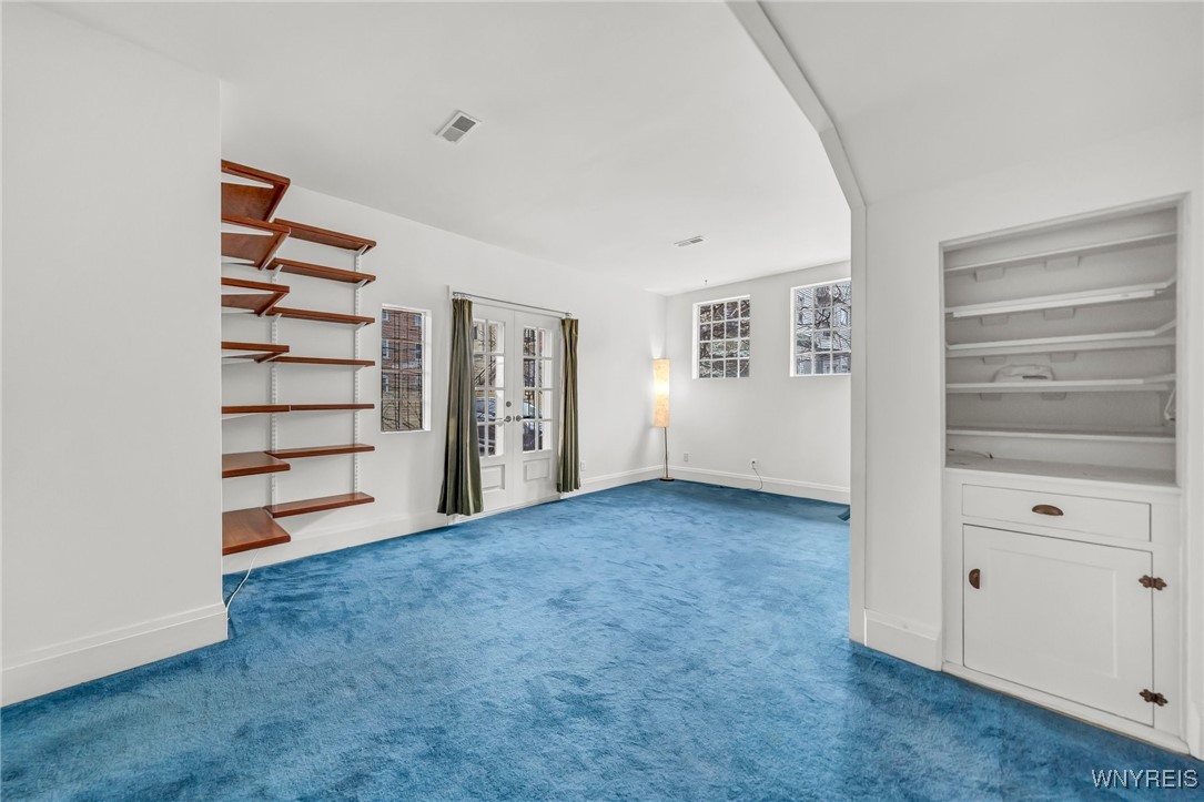 403 Elmwood Avenue, Buffalo, New York image 34