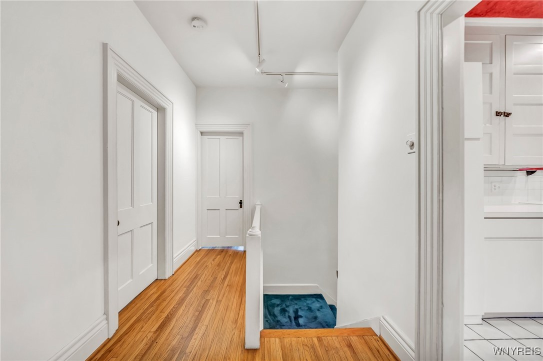 403 Elmwood Avenue, Buffalo, New York image 11