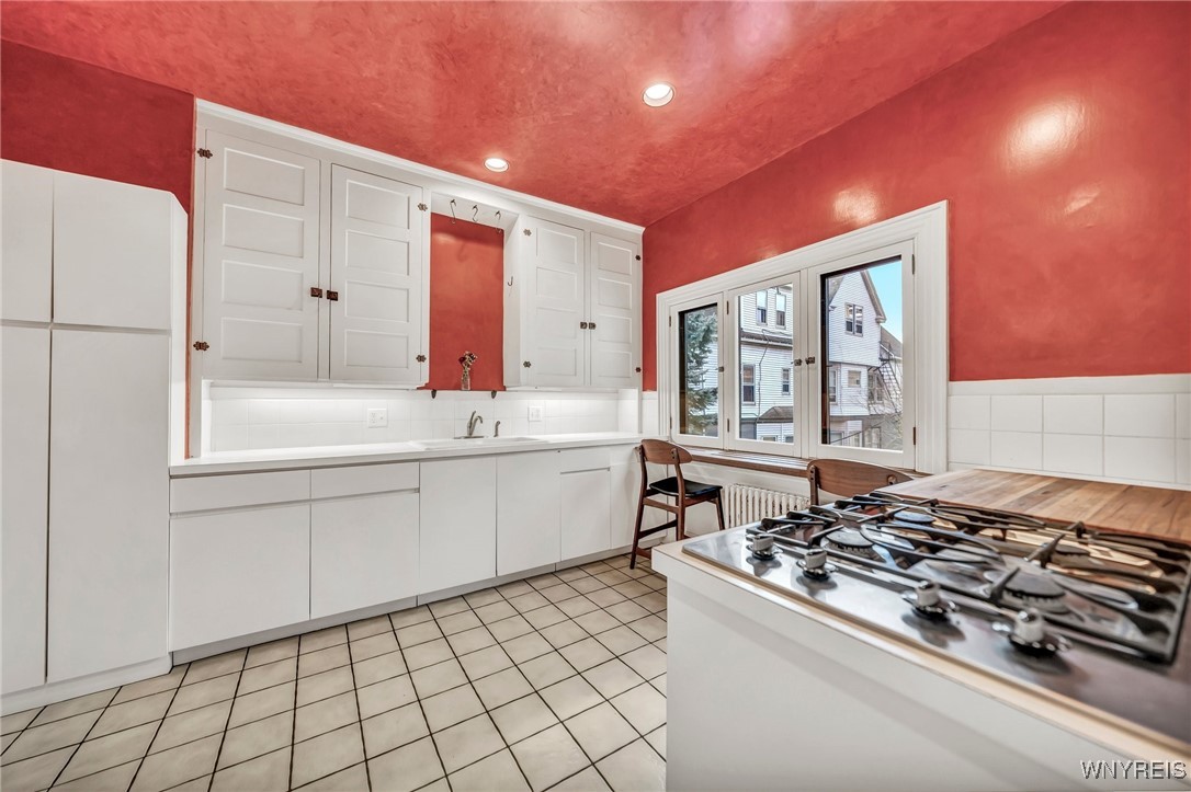 403 Elmwood Avenue, Buffalo, New York image 13