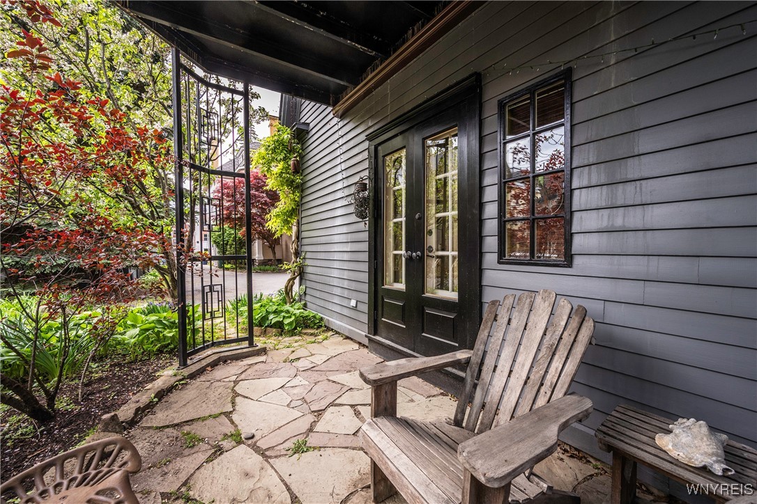 403 Elmwood Avenue, Buffalo, New York image 7