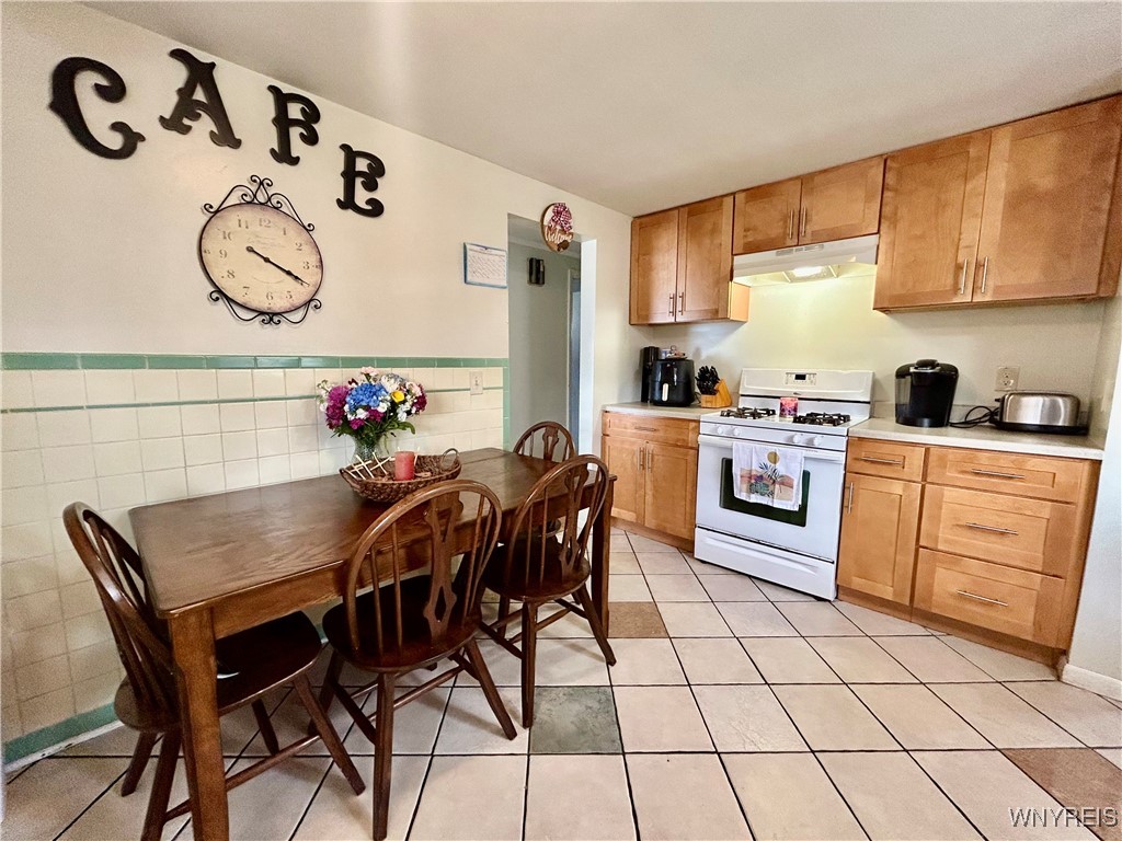 185 Wagner Avenue, Cheektowaga, New York image 8