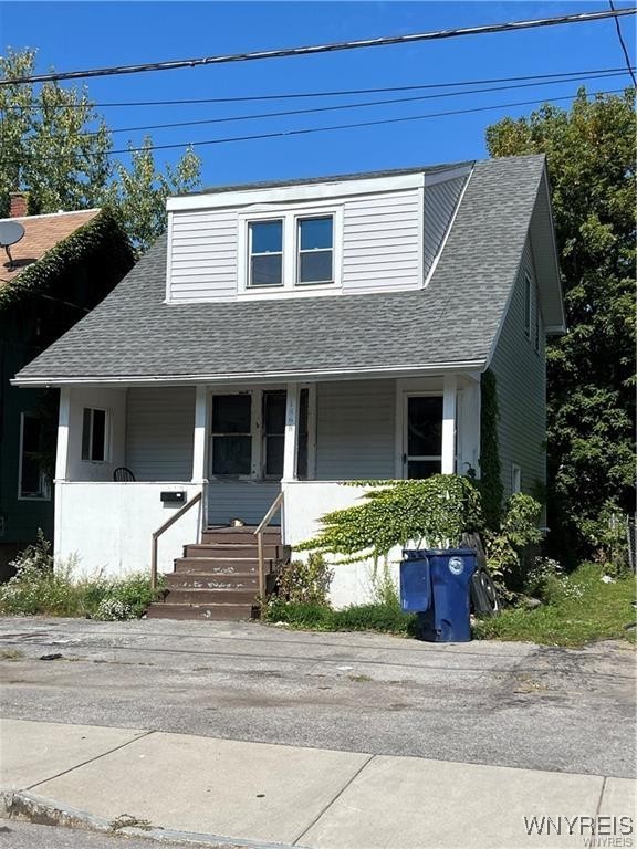 1868 Weston Avenue, Niagara Falls, New York image 1