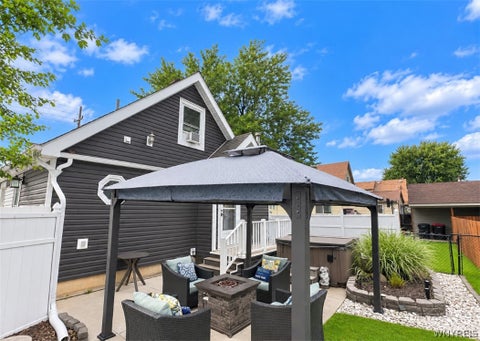 Tiny photo for 32 Iroquois Avenue, Lancaster, NY 14086 (MLS # B1714967)