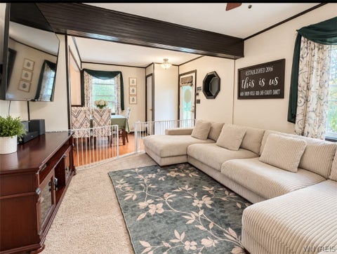 Tiny photo for 32 Iroquois Avenue, Lancaster, NY 14086 (MLS # B1714967)