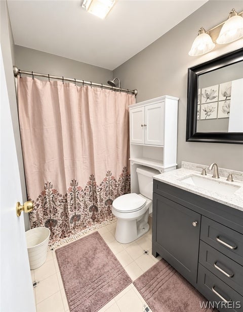 Tiny photo for 32 Iroquois Avenue, Lancaster, NY 14086 (MLS # B1714967)
