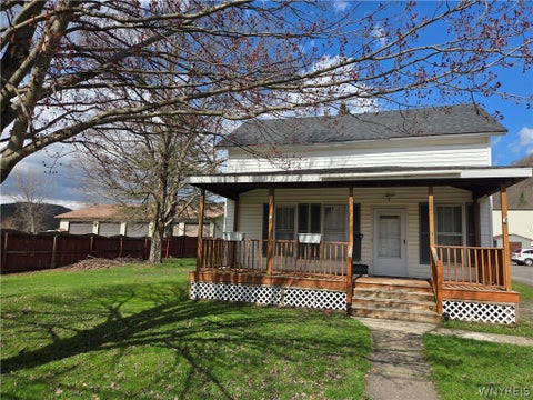 Homes For Sale - 22 Mill Street<br/> Cattaraugus County, Ellicottville, NY 14731