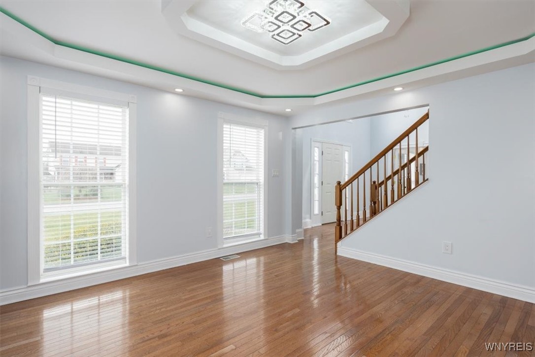 5689 Field Brook Drive, Clarence, New York image 5
