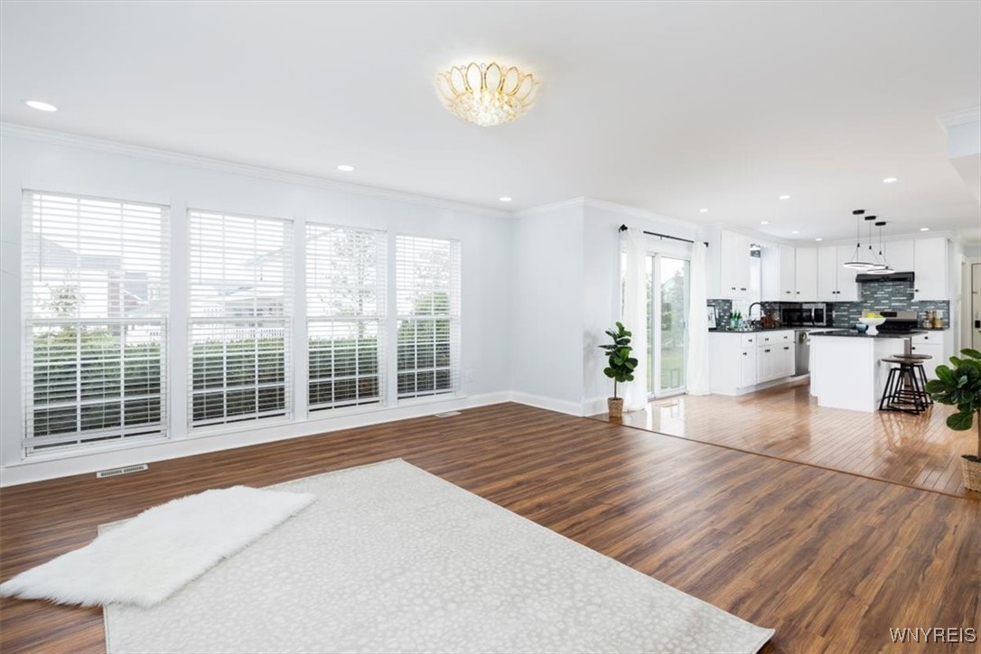 5689 Field Brook Drive, Clarence, New York image 10