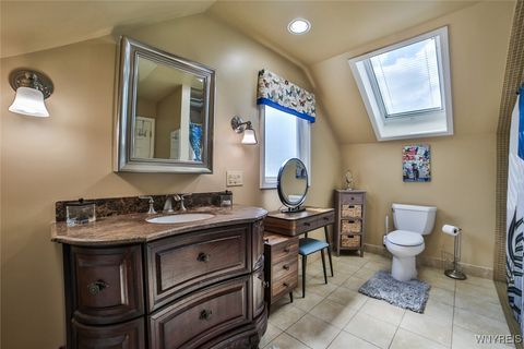 Tiny photo for 4 Highview Court, Cheektowaga, NY 14215 (MLS # B1635718)