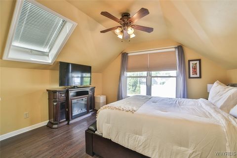 Tiny photo for 4 Highview Court, Cheektowaga, NY 14215 (MLS # B1635718)
