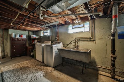 Tiny photo for 4 Highview Court, Cheektowaga, NY 14215 (MLS # B1635718)