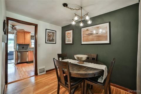 Tiny photo for 4 Highview Court, Cheektowaga, NY 14215 (MLS # B1635718)