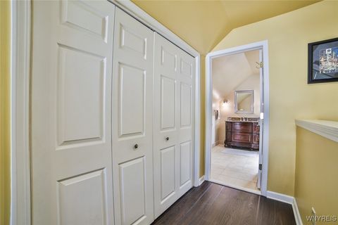 Tiny photo for 4 Highview Court, Cheektowaga, NY 14215 (MLS # B1635718)