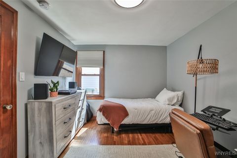 Tiny photo for 4 Highview Court, Cheektowaga, NY 14215 (MLS # B1635718)