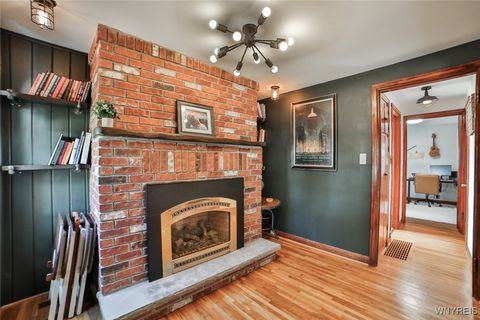 Tiny photo for 4 Highview Court, Cheektowaga, NY 14215 (MLS # B1635718)
