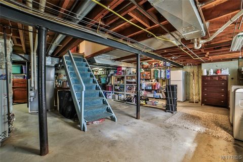 Tiny photo for 4 Highview Court, Cheektowaga, NY 14215 (MLS # B1635718)