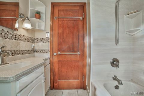 Tiny photo for 4 Highview Court, Cheektowaga, NY 14215 (MLS # B1635718)