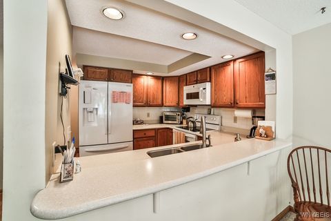 Tiny photo for 31 Northwood Drive, Lancaster, NY 14043 (MLS # B1637935)