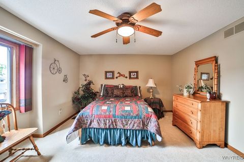 Tiny photo for 31 Northwood Drive, Lancaster, NY 14043 (MLS # B1637935)