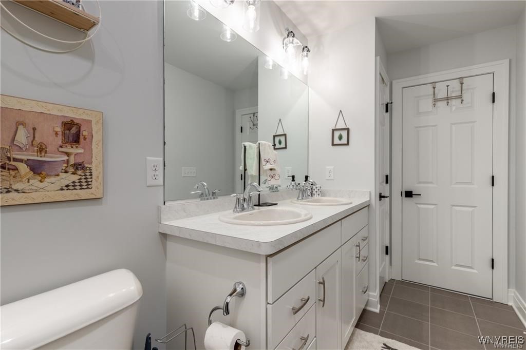 5471 Sycamore Lane, Hamburg, New York image 34