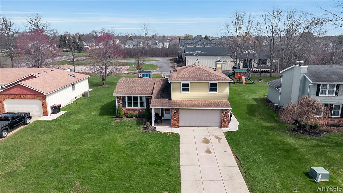 12 Rollingwood Drive