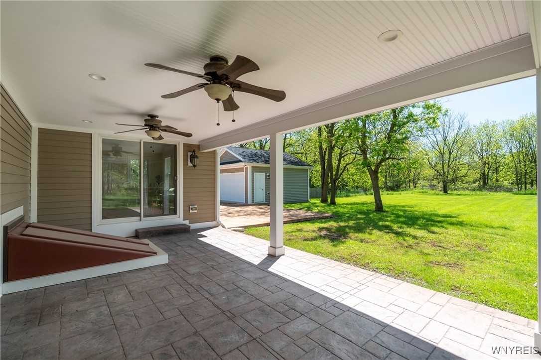 8785 Main Street, Clarence, New York image 37