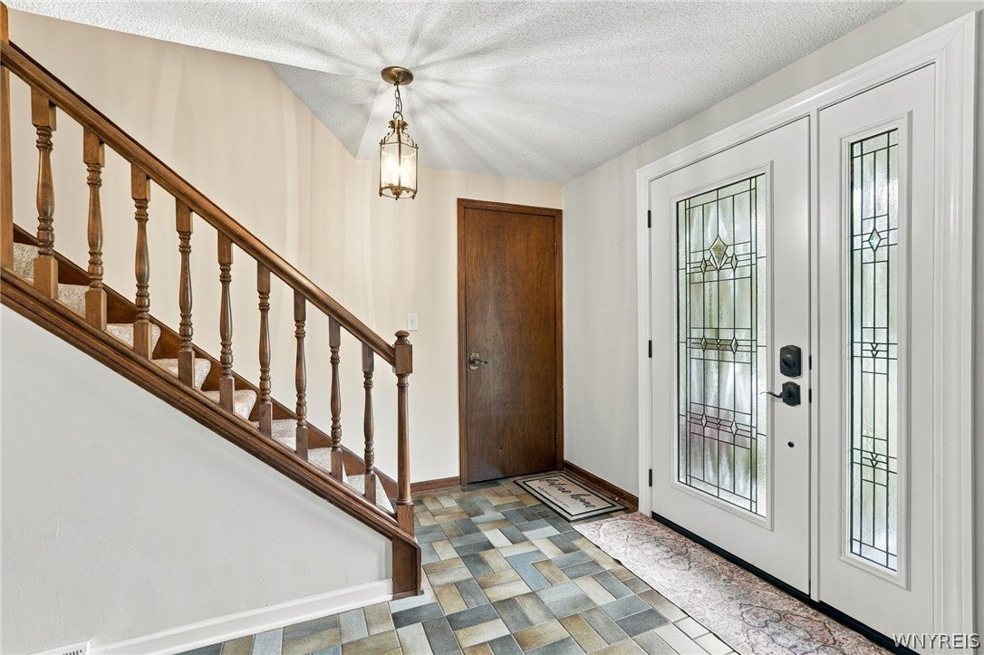 54 Waxwing Lane
