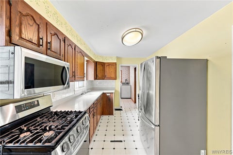 Tiny photo for 500 E Stenzil Street, North Tonawanda, NY 14120 (MLS # B1702814)