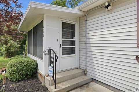 Tiny photo for 500 E Stenzil Street, North Tonawanda, NY 14120 (MLS # B1702814)