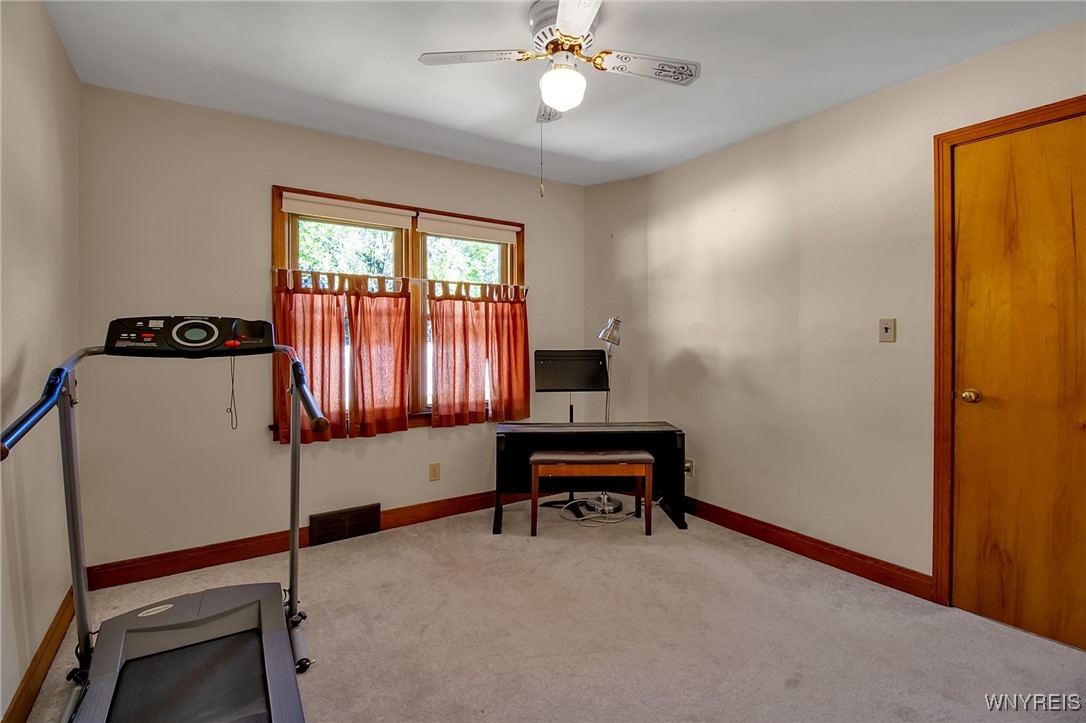 Batavia City, New York 14020, United States, 3 Bedrooms Bedrooms, ,2 BathroomsBathrooms,Residential,Active,231413