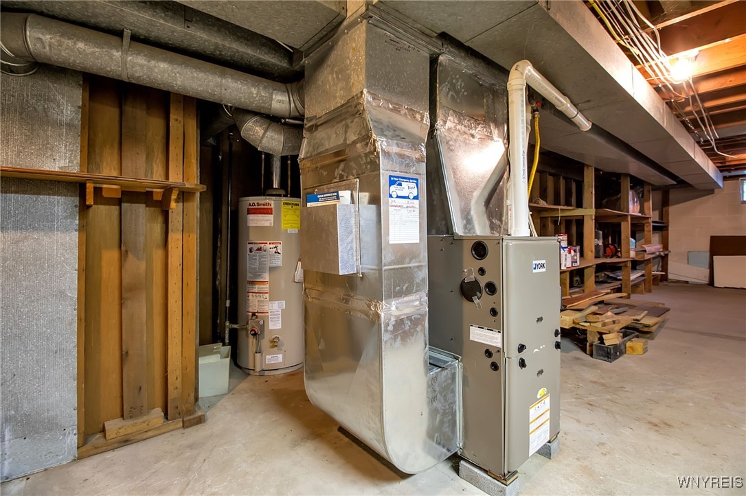 Batavia City, New York 14020, United States, 3 Bedrooms Bedrooms, ,2 BathroomsBathrooms,Residential,Active,231413