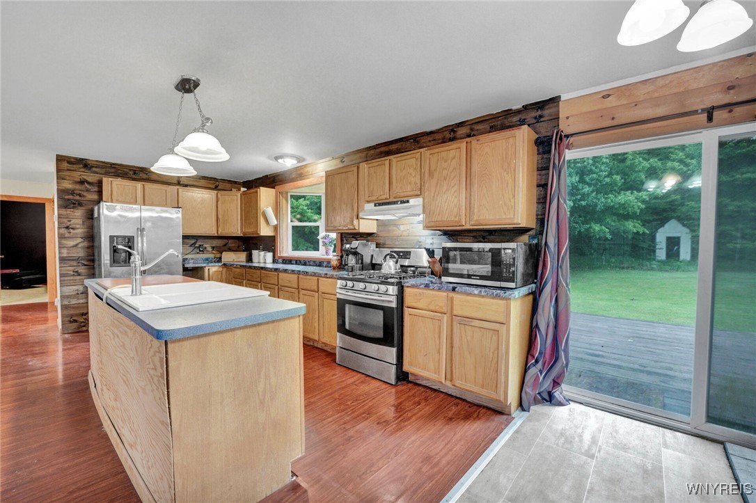 10468 Delevan Elton Road, Freedom, New York image 5
