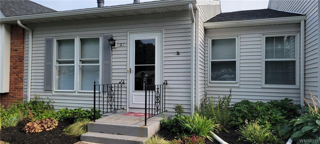 Photo of 51 The Common Cmn, Lockport City, NY 14094 (MLS # B1700327)